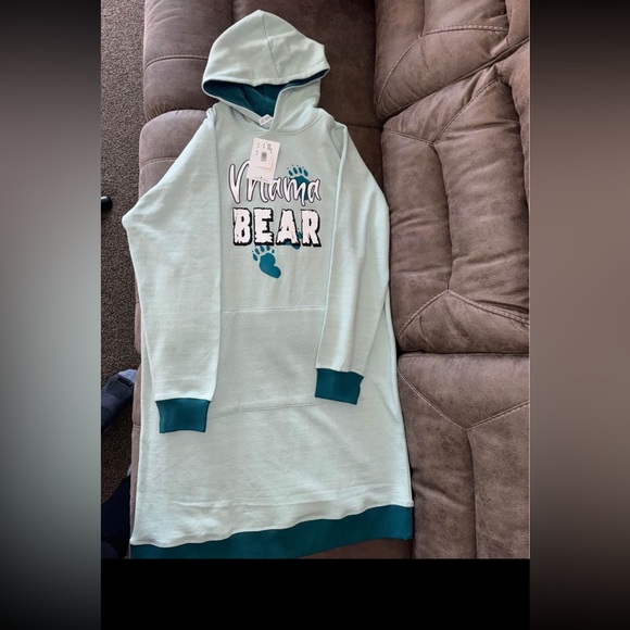 Oversized mama bear sweater - Picture 3 of 4